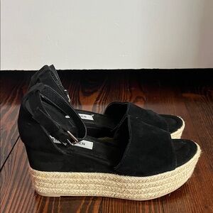 Steve Madden Black Espadrille Wedges